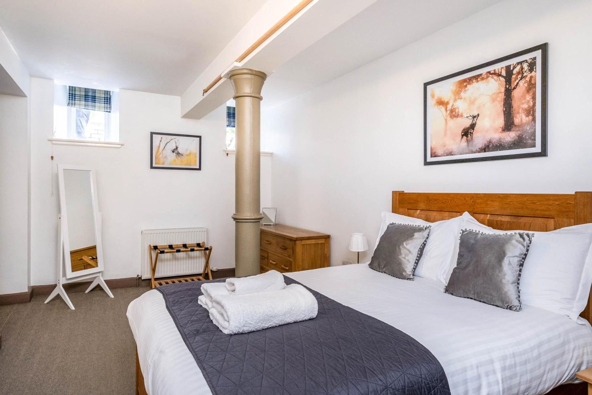 The Ness Apartment Highland Club Scotland Fort Augustus Esterno foto
